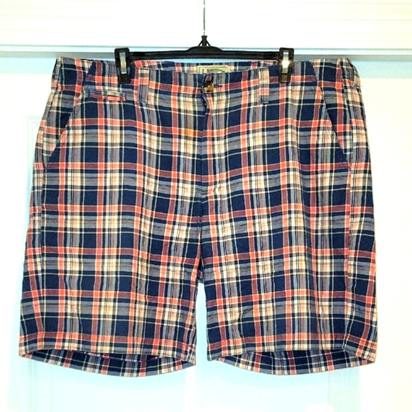 L.L. Bean Other - L.L. Bean Men's Madras Plaid Shorts
